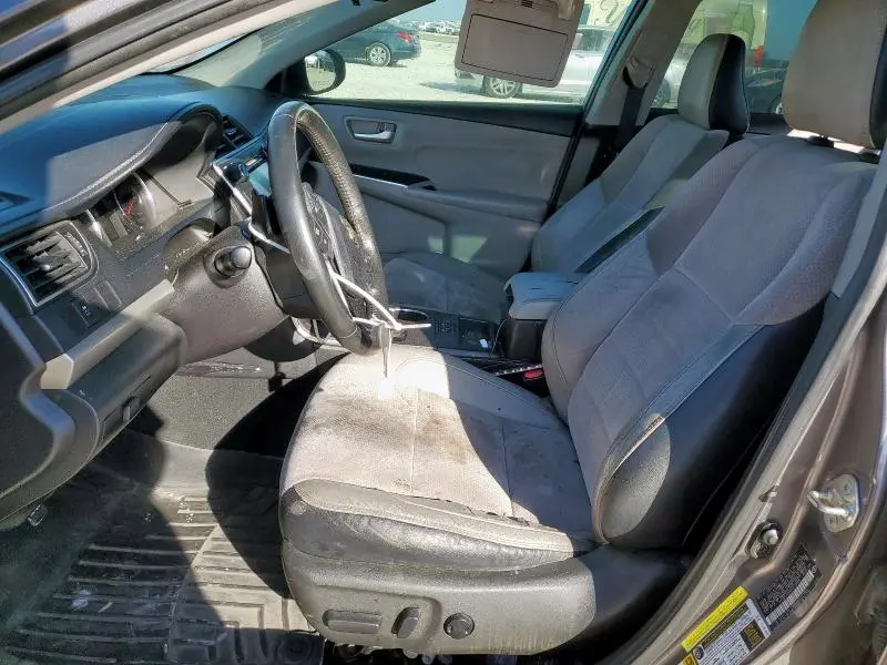 2015 TOYOTA CAMRY LE  