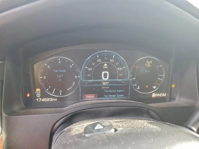 2015 CADILLAC ESCALADE LUXURY  