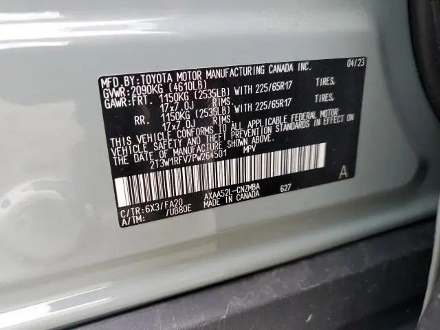 2023 TOYOTA RAV4 XLE  