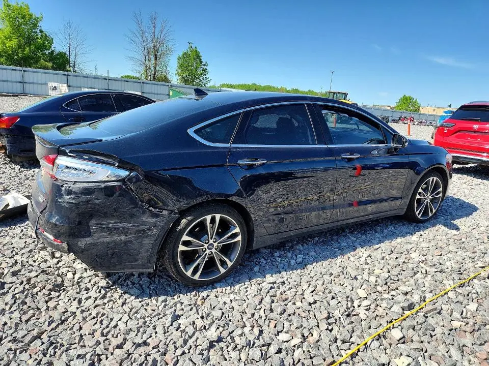2020 FORD FUSION TITANIUM  