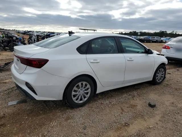 2022 KIA FORTE FE  
