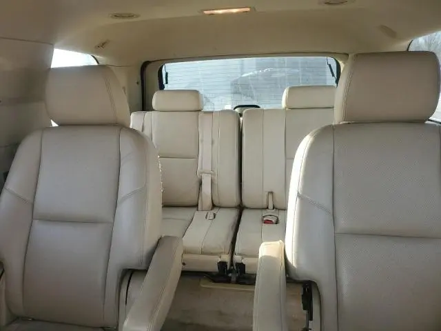 2013 CADILLAC ESCALADE LUXURY  