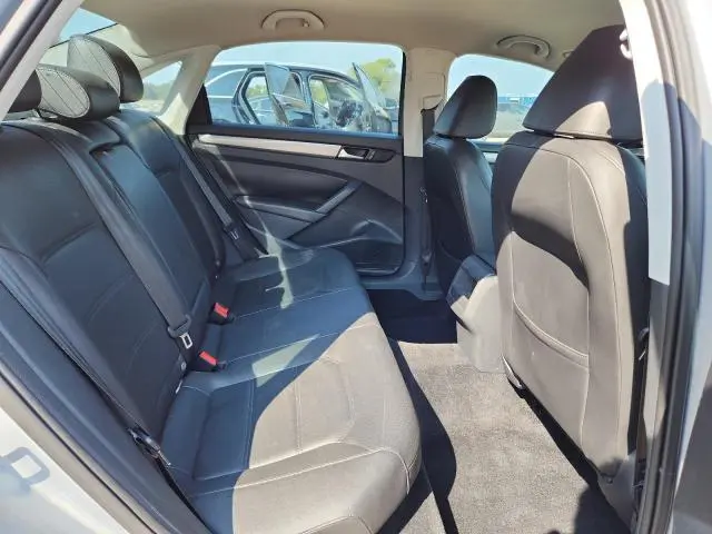 2015 VOLKSWAGEN PASSAT S