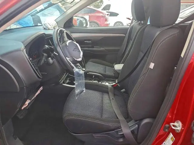 2017 MITSUBISHI OUTLANDER SE  