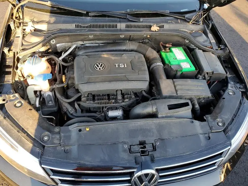 2015 VOLKSWAGEN JETTA SE  