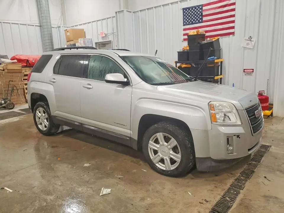2014 GMC TERRAIN SLT  