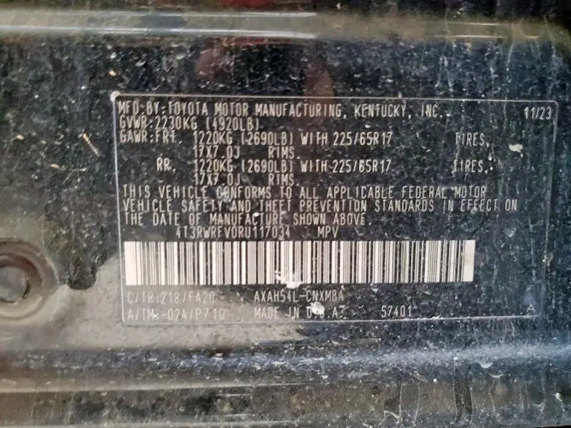 2024 TOYOTA RAV4 XLE