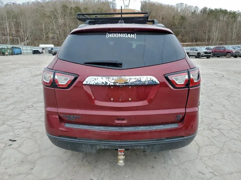 2017 CHEVROLET TRAVERSE LT  