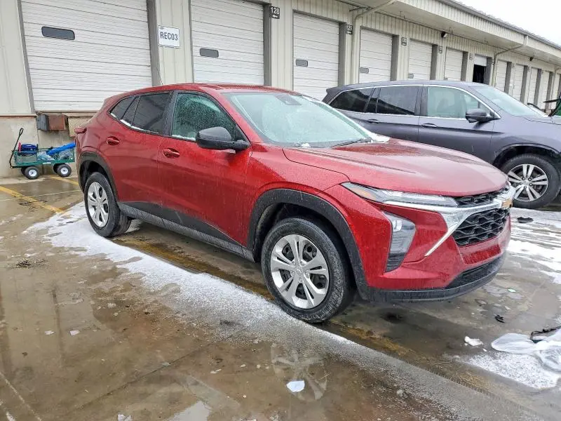 2024 CHEVROLET TRAX LS  