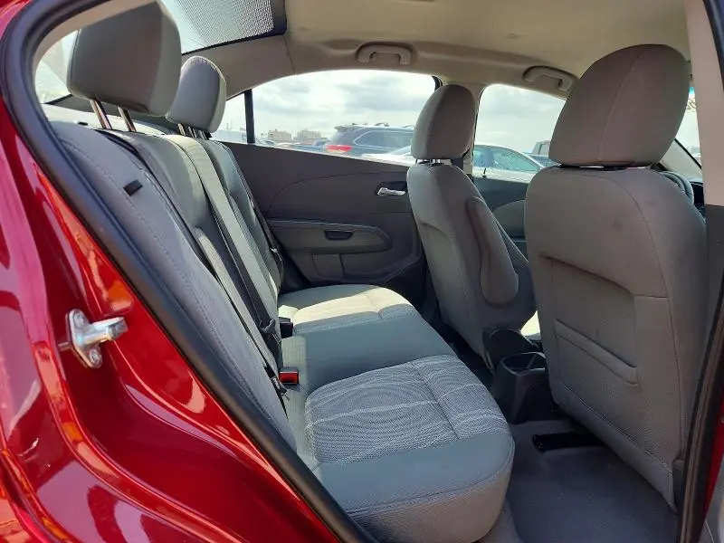 2020 CHEVROLET SONIC LT  