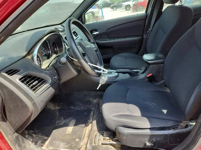 2013 CHRYSLER 200 LX  