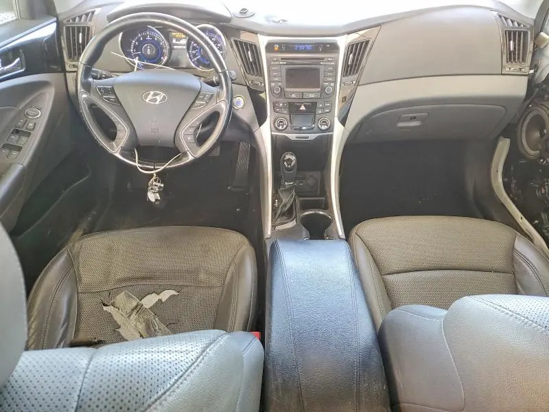 2014 HYUNDAI SONATA SE  