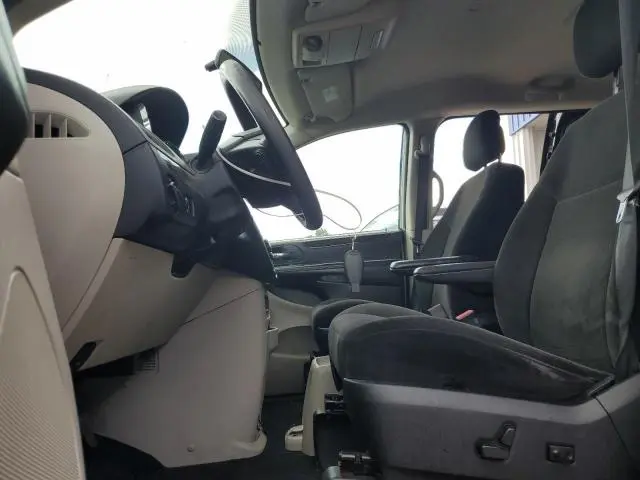 2012 DODGE GRAND CARAVAN SE  