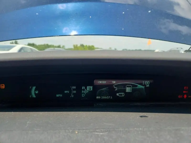 2012 TOYOTA PRIUS THREE  