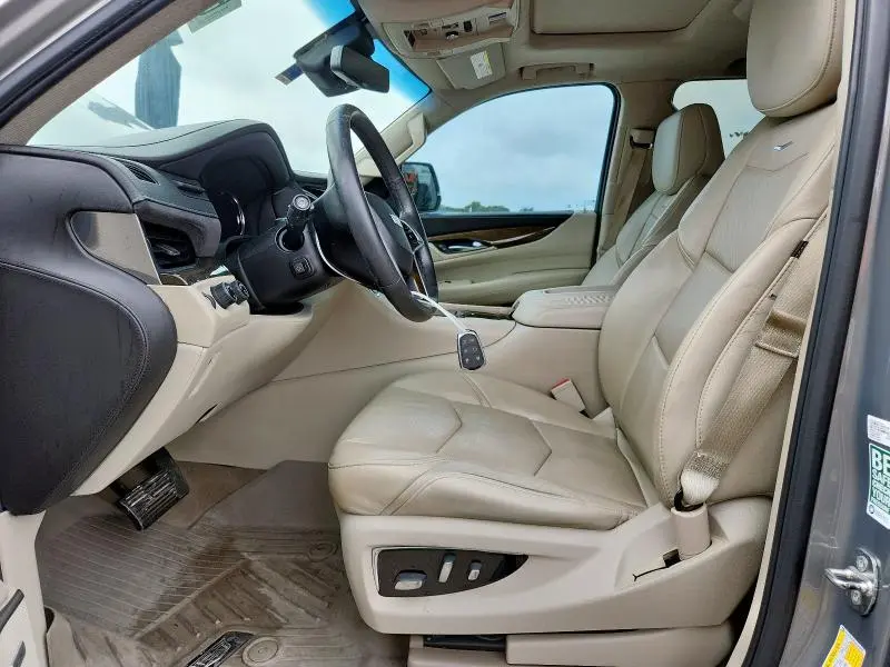 2018 CADILLAC ESCALADE PREMIUM LUXURY  