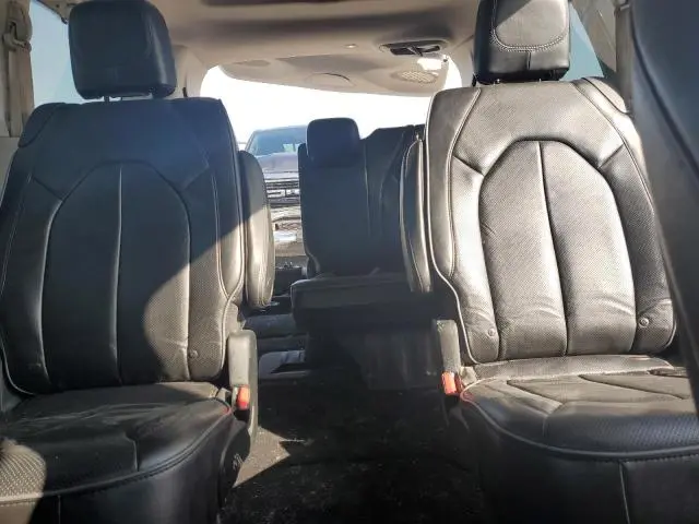 2017 CHRYSLER PACIFICA LIMITED  