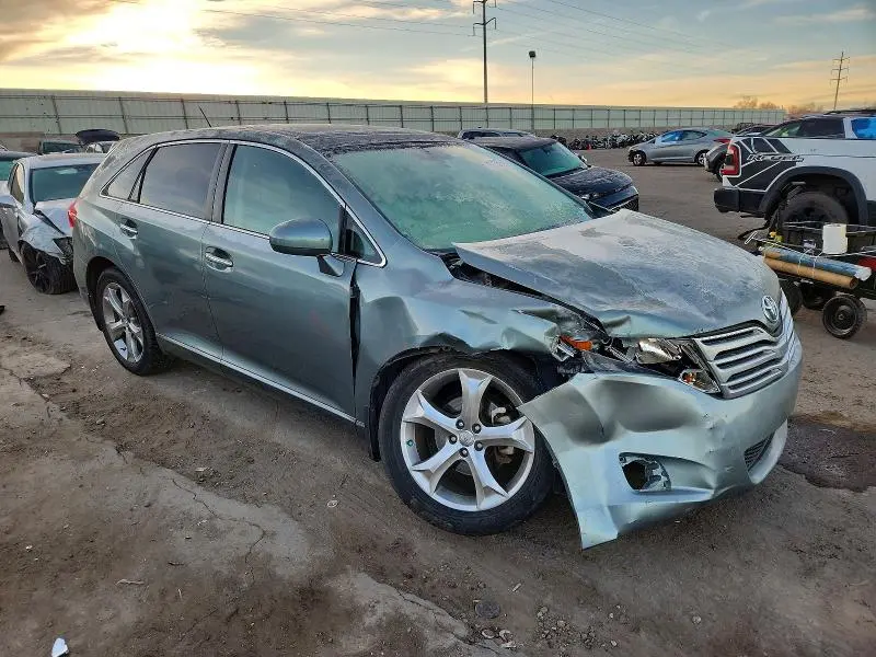 2010 TOYOTA VENZA   