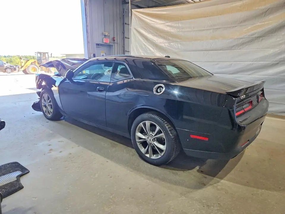2020 DODGE CHALLENGER SXT  