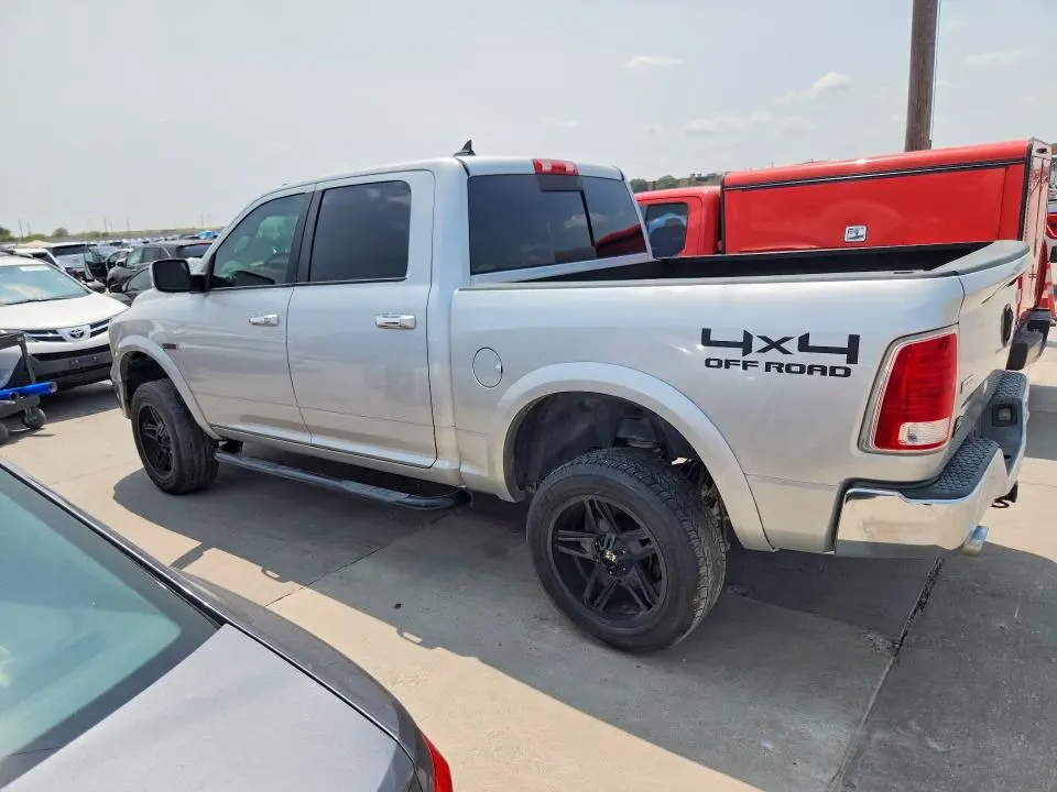 2015 RAM 1500 LARAMIE  
