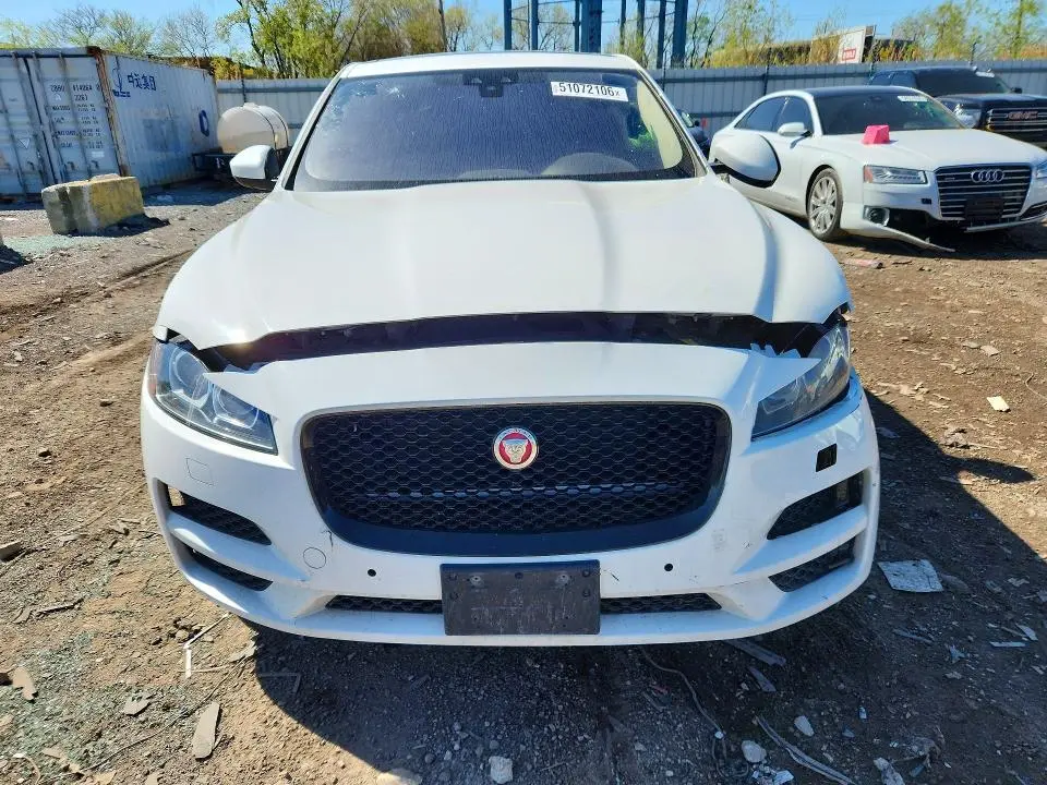 2020 JAGUAR F-PACE PREMIUM  