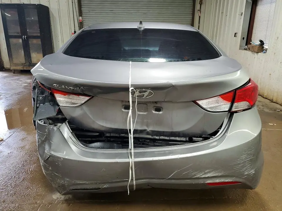 2012 HYUNDAI ELANTRA GLS  