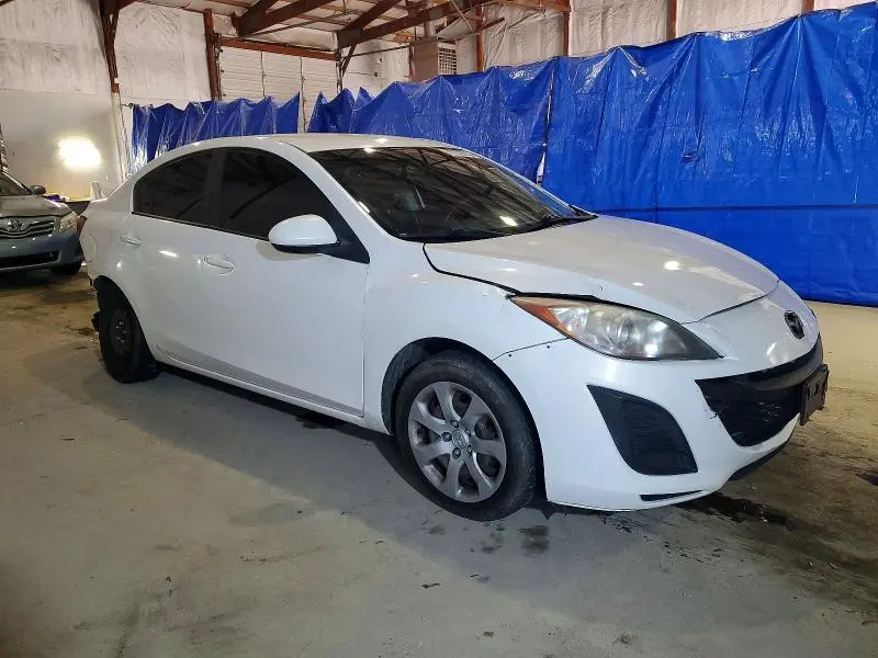 2011 MAZDA 3 I  