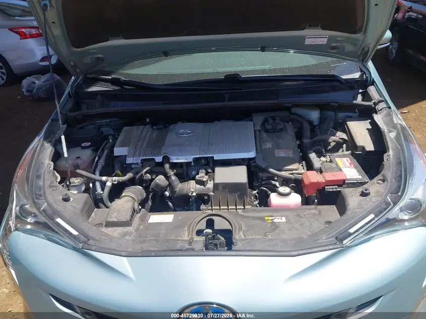 2017 TOYOTA PRIUS THREE TOURING