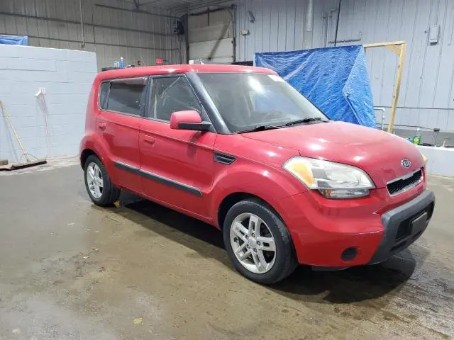 2010 KIA SOUL +  