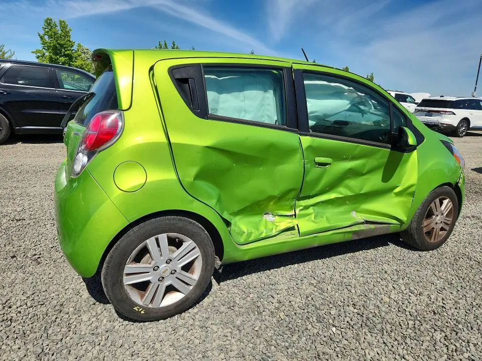 2015 CHEVROLET SPARK 1LT  