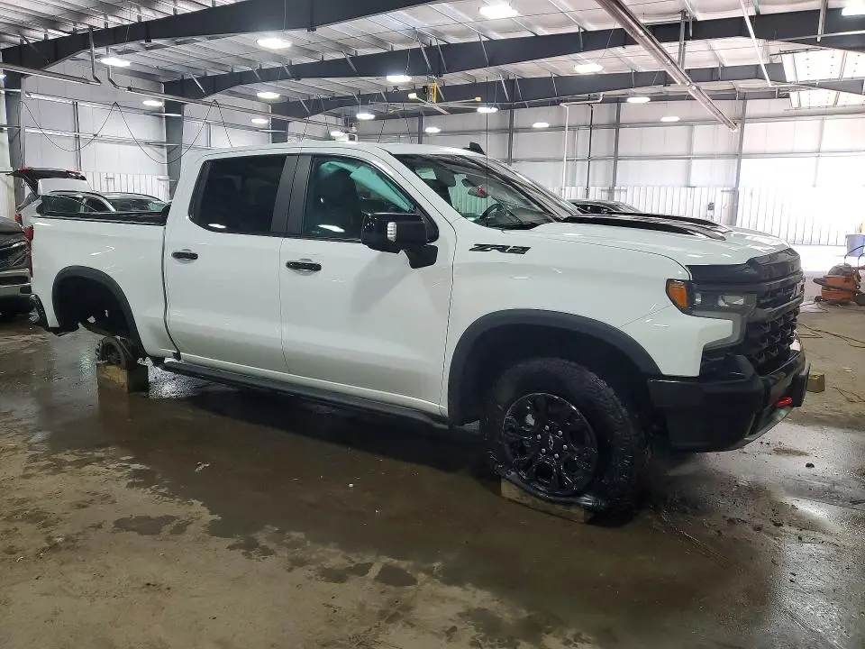 2023 CHEVROLET SILVERADO K1500 ZR2  