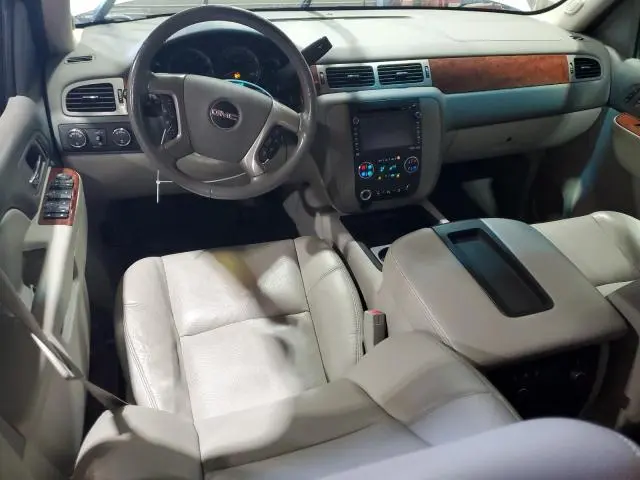 2013 GMC YUKON XL K1500 SLT  