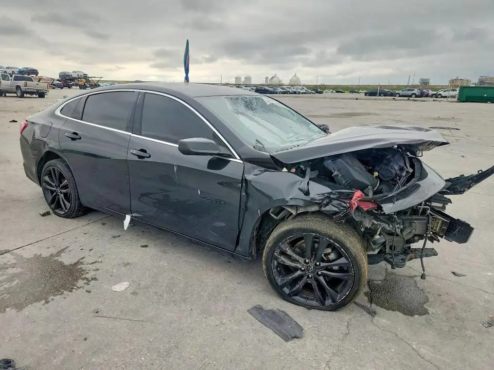 2021 CHEVROLET MALIBU LT  