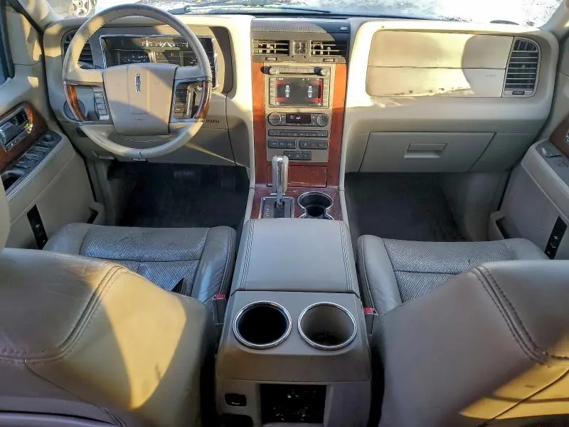 2012 LINCOLN NAVIGATOR   