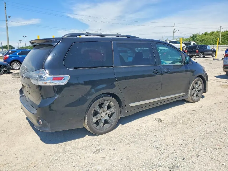 2012 TOYOTA SIENNA SPORT  