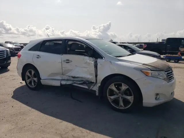 2012 TOYOTA VENZA LE  