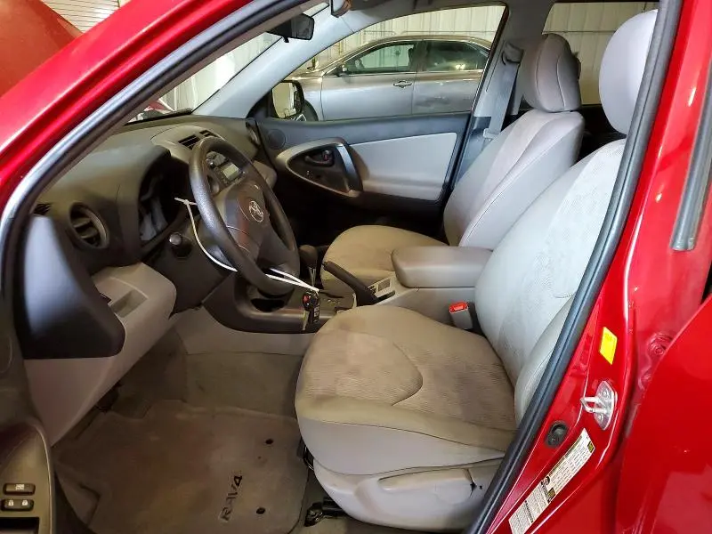 2011 TOYOTA RAV4 BASE  
