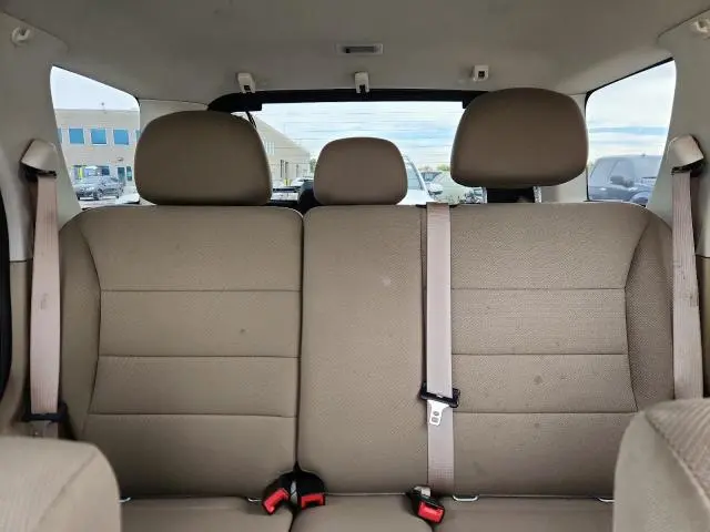 2010 FORD ESCAPE XLT  