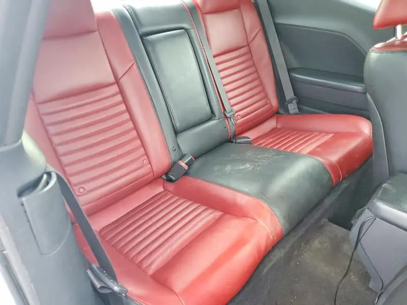 2013 DODGE CHALLENGER SXT  