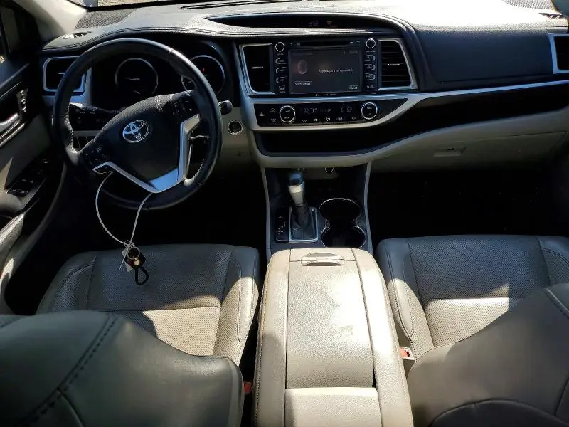 2016 TOYOTA HIGHLANDER LIMITED  