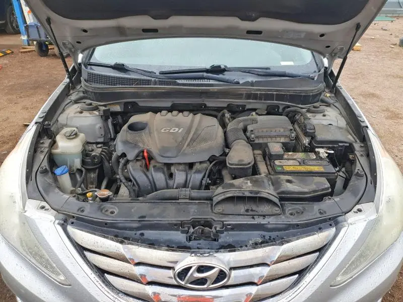 2011 HYUNDAI SONATA SE  