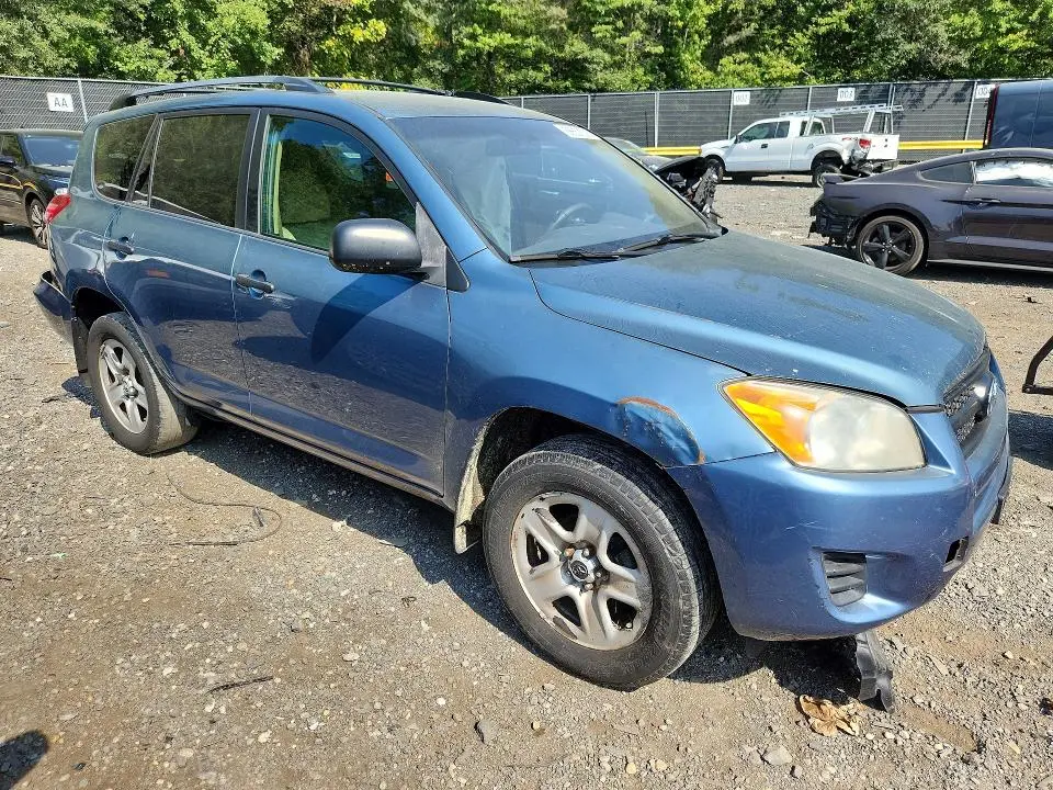 2011 TOYOTA RAV4 BASE  