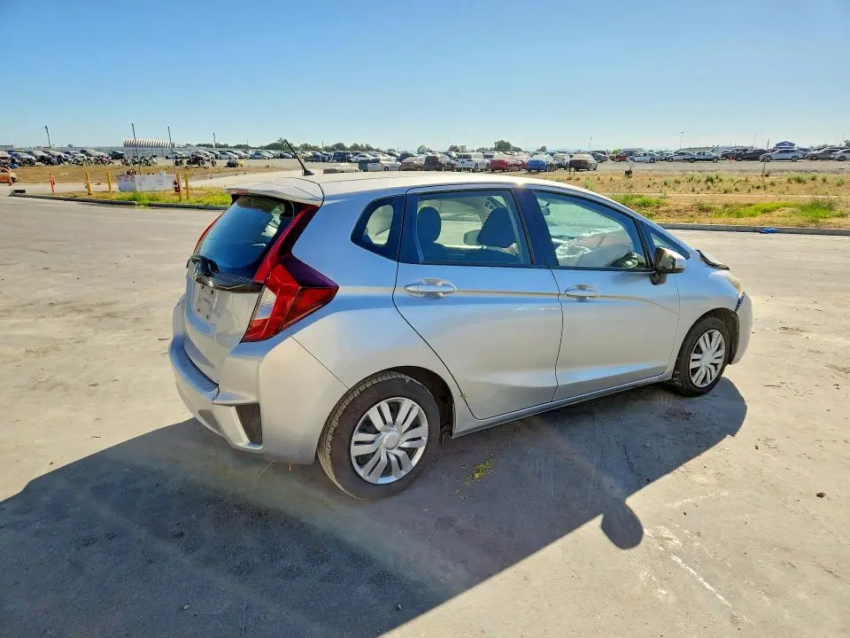 2016 HONDA FIT LX  