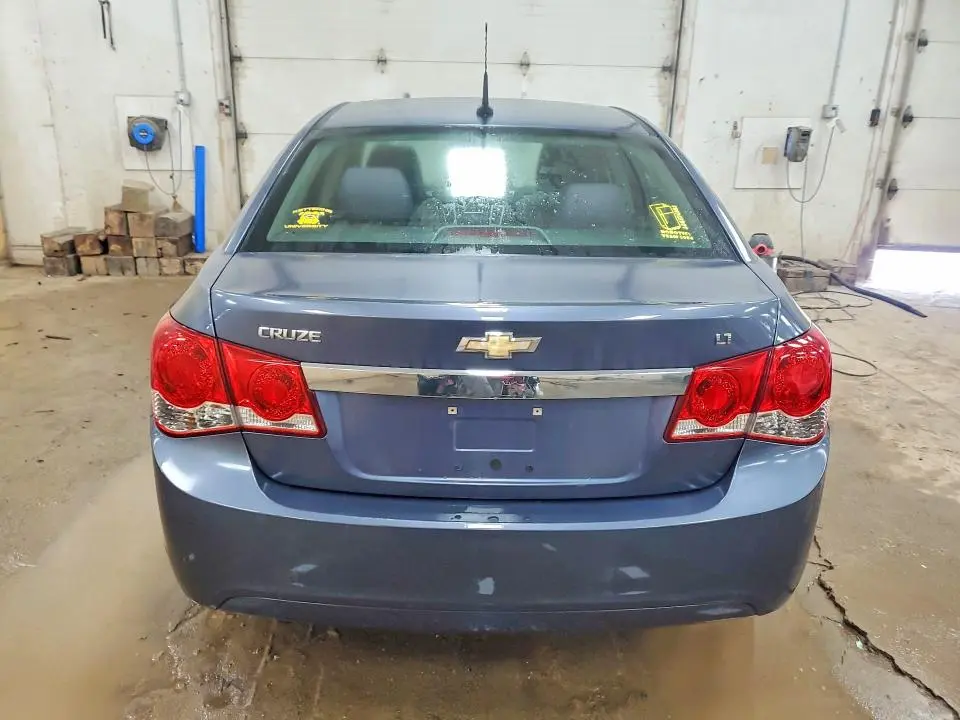 2013 CHEVROLET CRUZE LT  