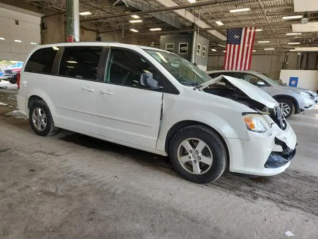 2013 DODGE GRAND CARAVAN SXT  