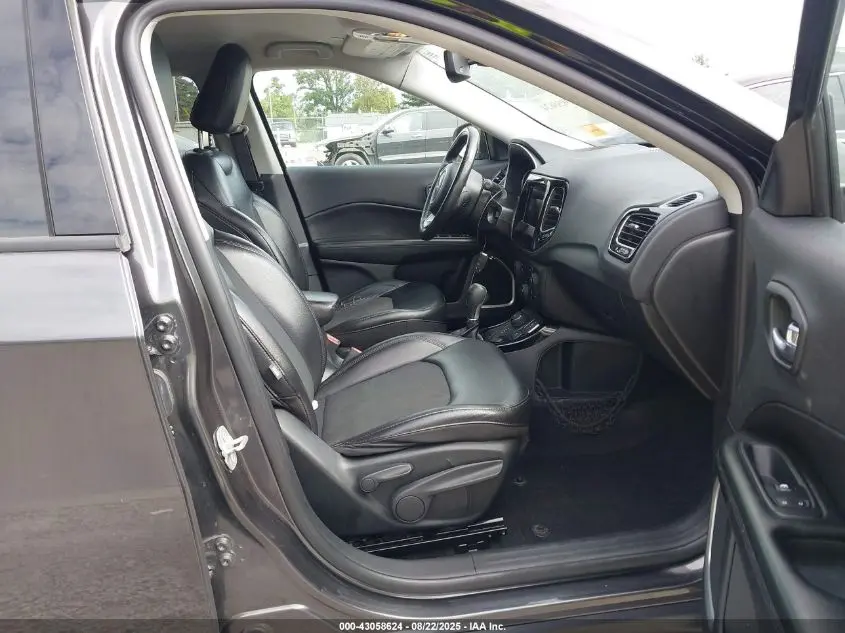 2019 JEEP COMPASS ALTITUDE 4X4