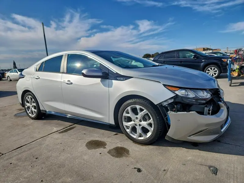 2018 CHEVROLET VOLT PREMIER  