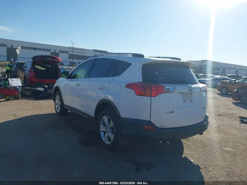 2013 TOYOTA RAV4 XLE