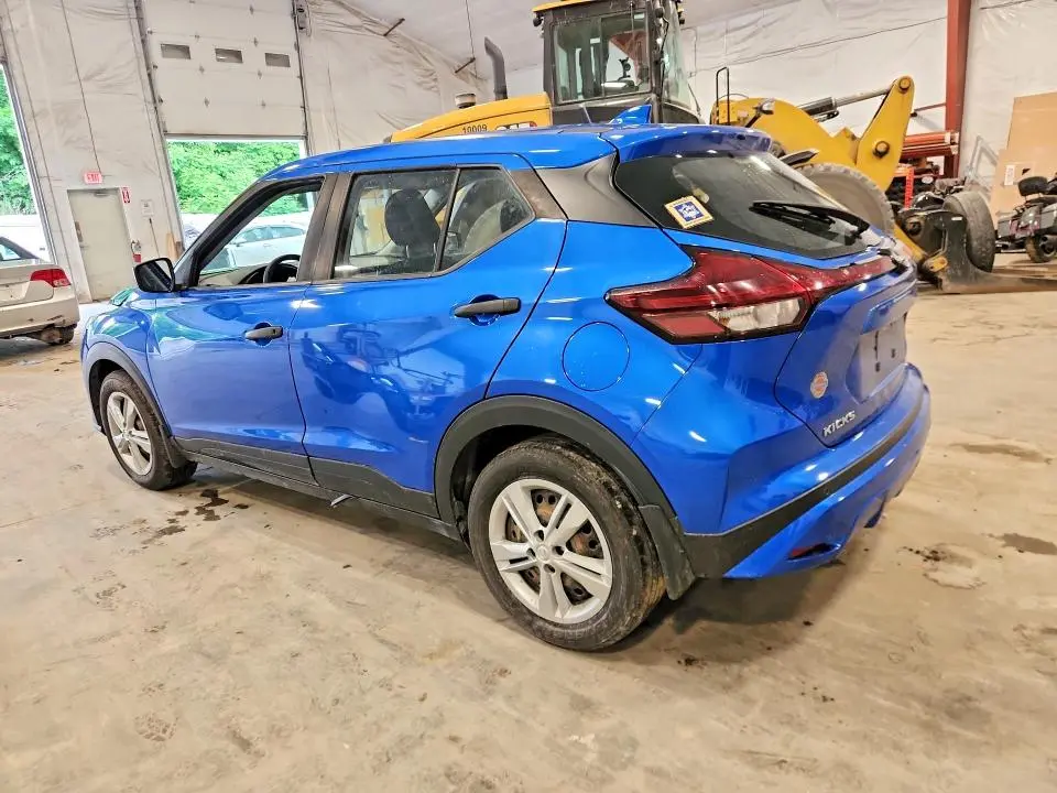 2022 NISSAN KICKS   
