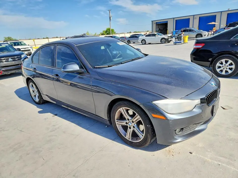 2014 BMW 320 I XDRIVE  