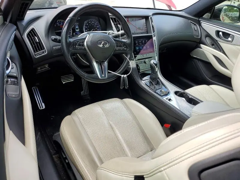 2017 INFINITI Q60 RED SPORT 400  